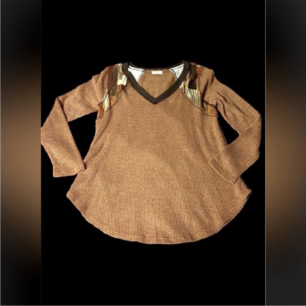 Bucket List size large light brown lightweight soft and stretchy v-neck sweater